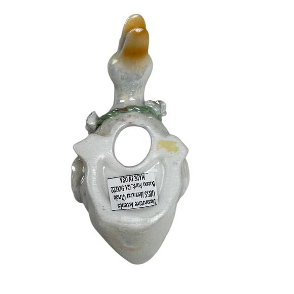 Lot of 3 Iridescent Porcelain Duck Figurines with Flower Wreaths - Picture 4 of 12